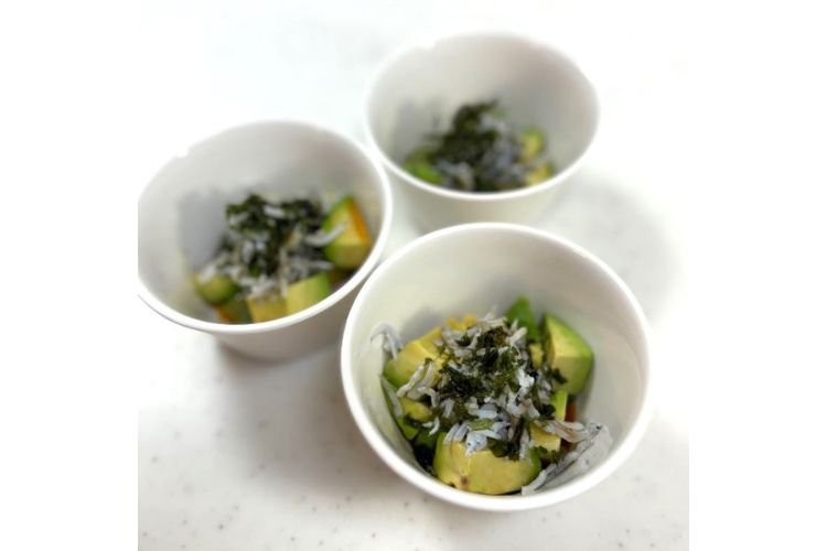 アボカドしらす